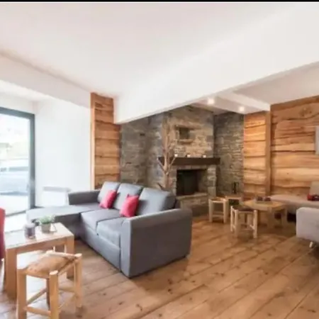 Superbe 4 Pers Lary Apartment